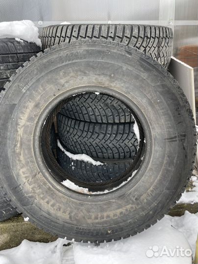 Michelin Latitude X-Ice North 26.5/70 R16