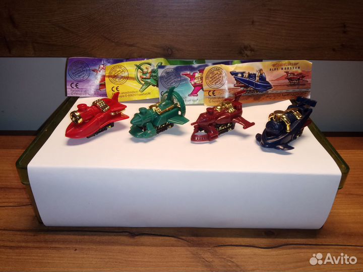 Киндер Ferrero поезда