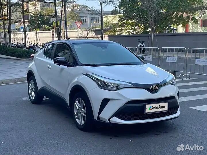 Toyota C-HR 2.0 CVT, 2021, 48 000 км