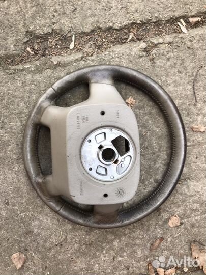 Volvo XC90 руль кожа