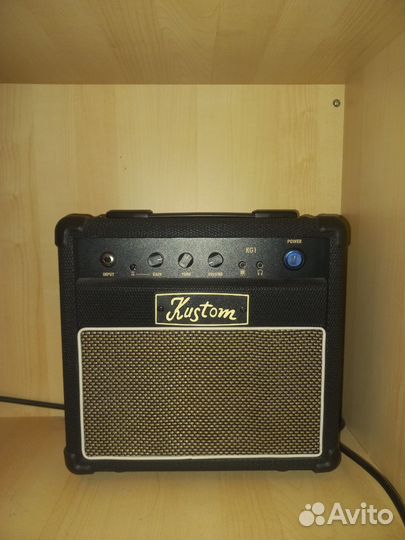 Гитарный комбоусилитель 15 вт