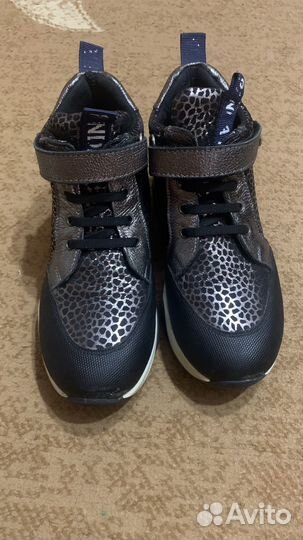 Ботинки осенние для девочки