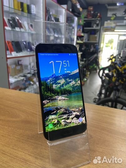 Samsung Galaxy A5 (2017) SM-A520F/DS, 3/32 ГБ