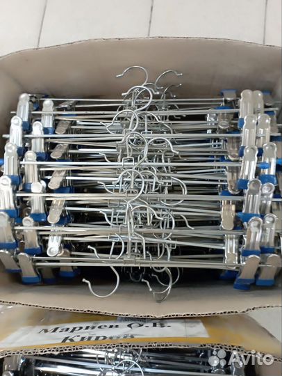 Вешалки плечики для брюк