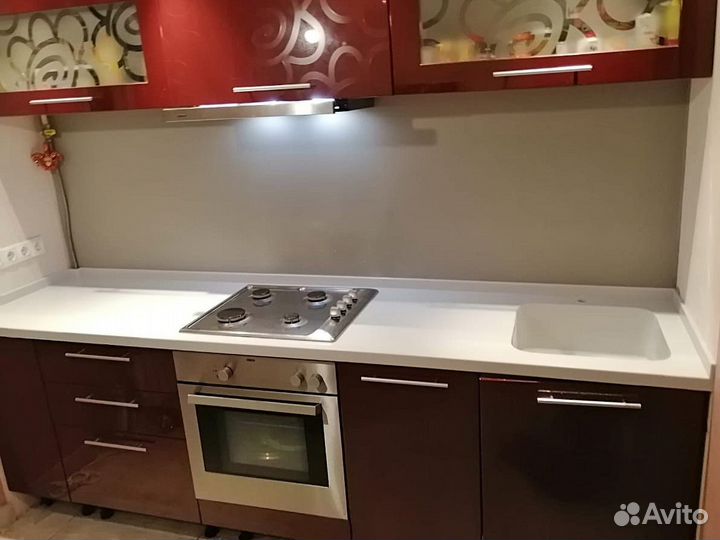 Столешницы из камня с раковиной для кухни на заказ