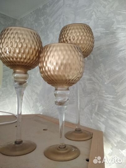 Стеклянные подсвечники