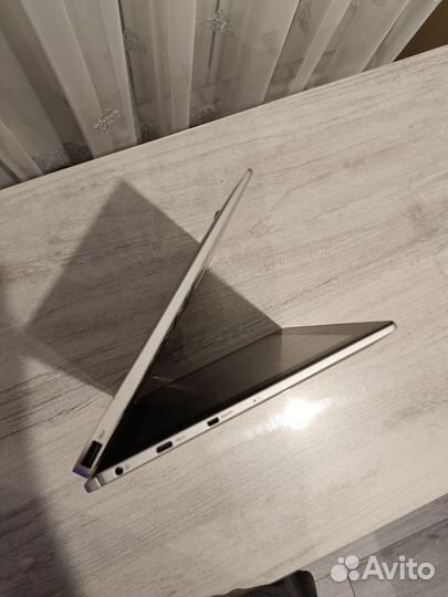 Lenovo miix 320-10icr