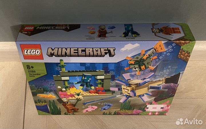 Lego Minecraft 21180 Битва со стражем