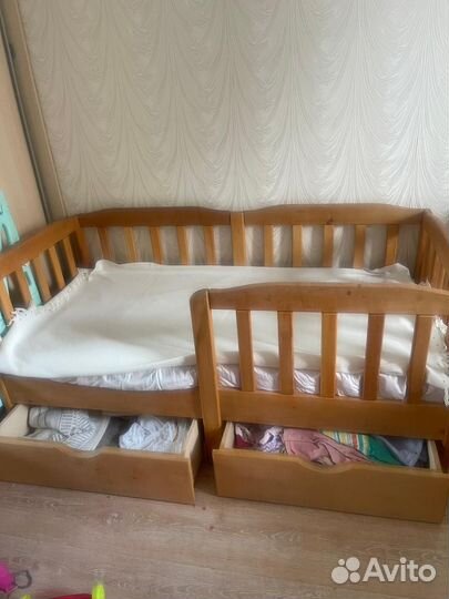 Детская кроватка