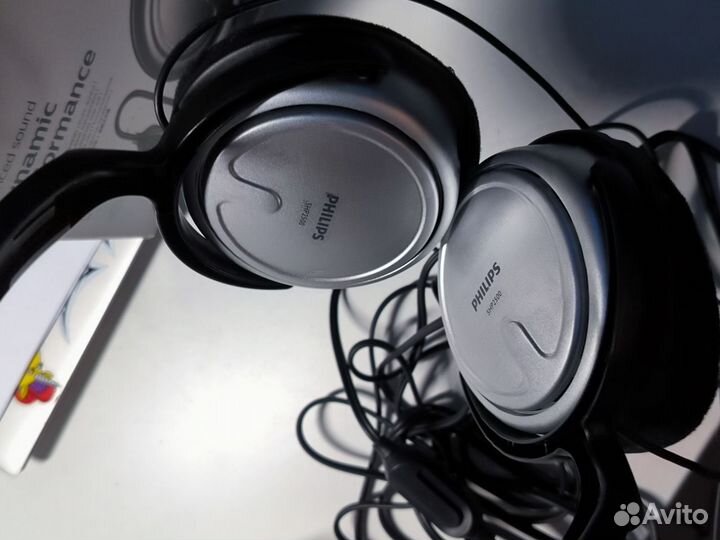 Беспроводные наушники полноразмерные Philips