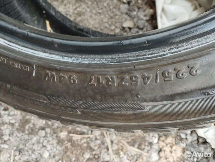 Continental ContiPremiumContact 225/45 R17 94ZR