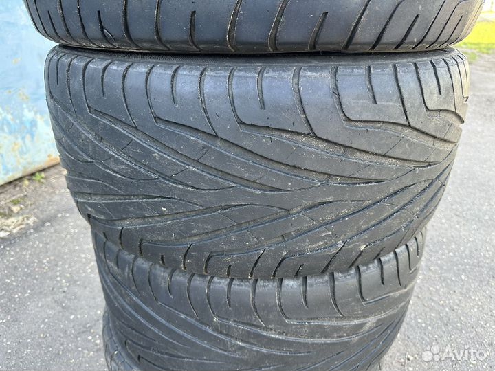 Maxxis MA-Z1 Victra R17