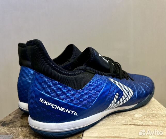 Кеды мужские для футбола в зале