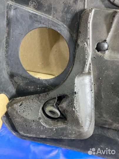 Декоративная крышка двигателя Bmw 3 Series F30