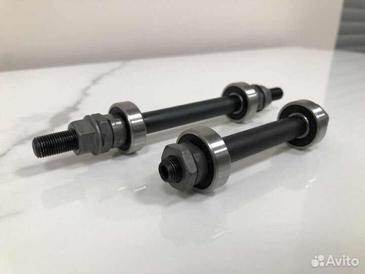 Ось для велостпеда на промподшипниках