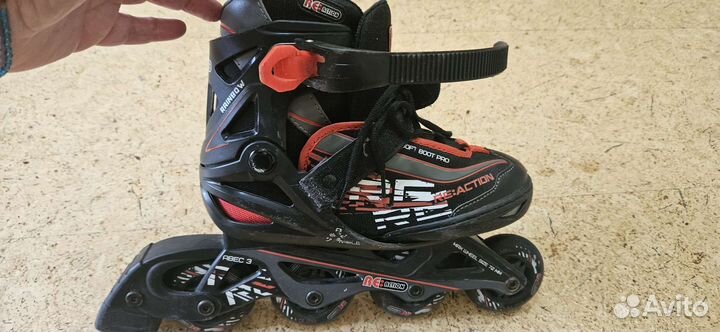 Роликовые коньки