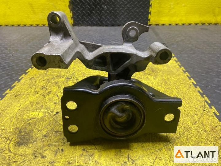 Подушка двс правый nissan dualis