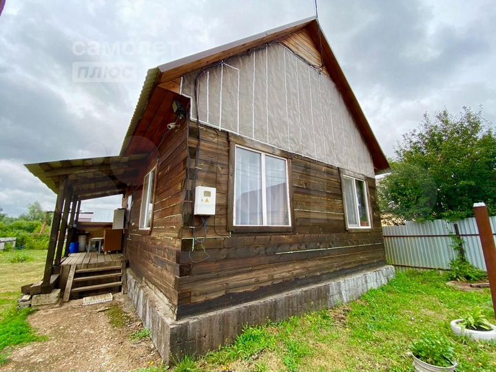 Дом 54 м² на участке 8 сот.