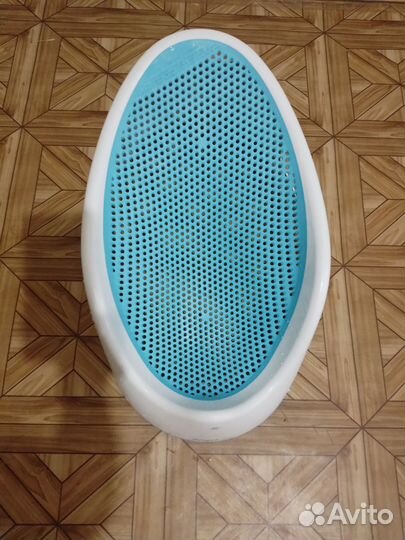 Лежачок, лежак, горка для купания