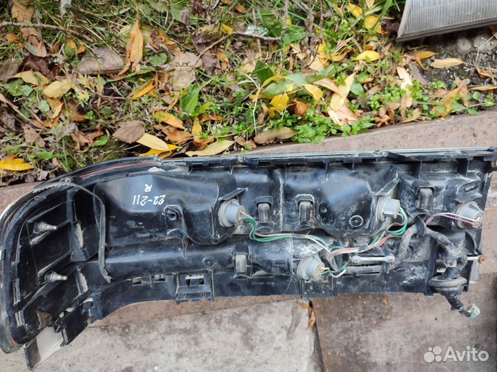 Стоп на mark 2 правый 81 куз 22-211