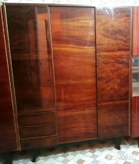 Шкафы винтаж