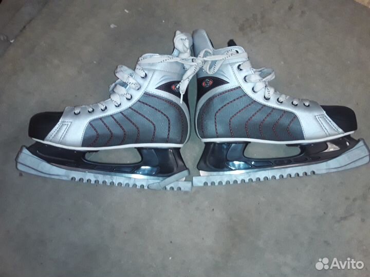 Коньки хоккейные 47-48р-р