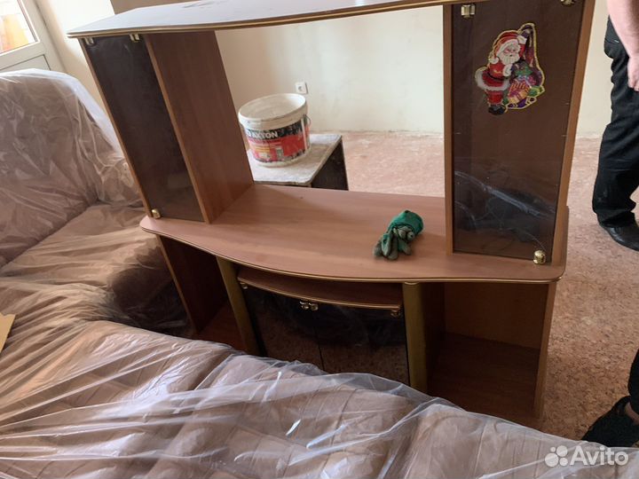 Тумба под телевизор бу