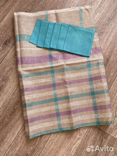 Новая скатерть с салфетками