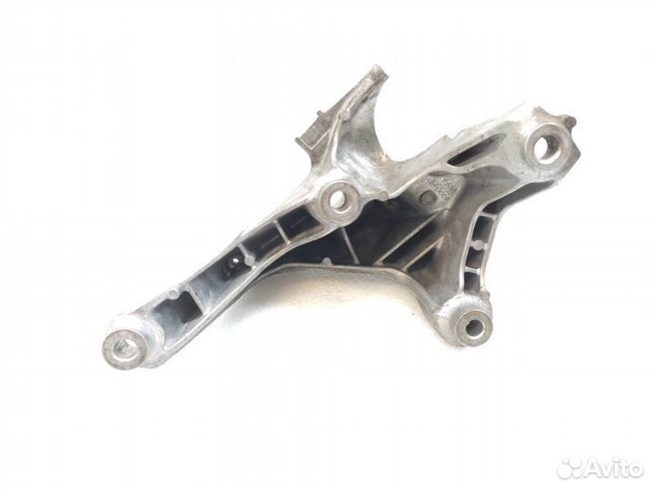 Кронштейн двигателя левый Audi Q5 FY 2.0 DET 2019