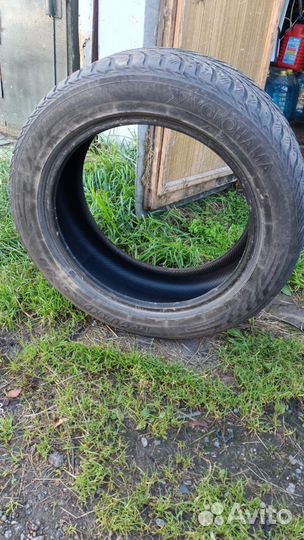 Yokohama Ice Guard Stud IG55 215/55 R17 98T