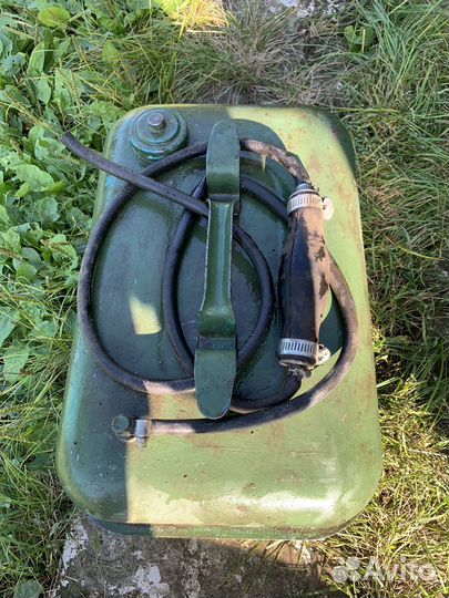 Бензобак к лодочному мотору