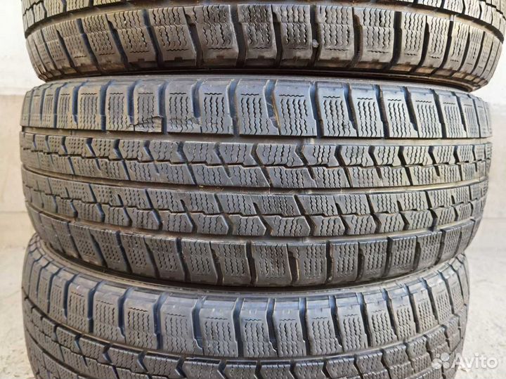 Goodyear Ice Navi Zea II 215/60 R17 96Q