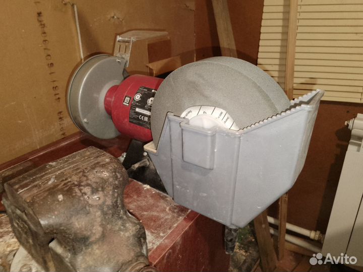 Точильно-шлифовальный станок Einhell TC-WD 150/200