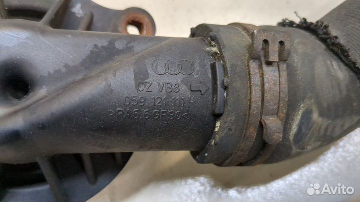 Корпус термостата Audi A4 (B7), 2005