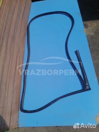 Уплотнитель двери Kia Soul