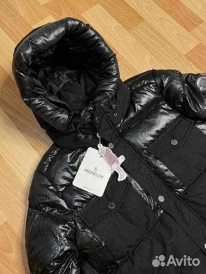 Куртка Moncler зима