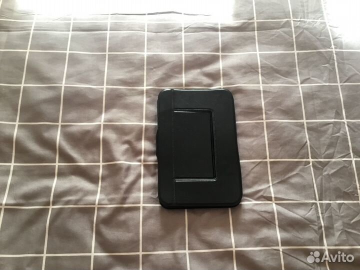 Новый чехол подставка для планшетов 7,1’’