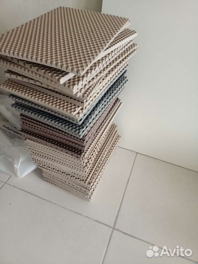 Коврик под миски