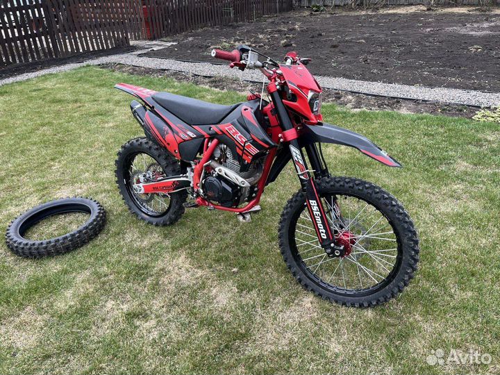 Эндуро - мотоцикл Bse z10