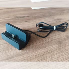 Подставка для смартфона с кабелем зарядки USB-C