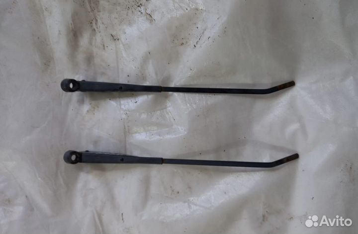 Поводки дворников стеклоочистителей Ваз LADA Нива
