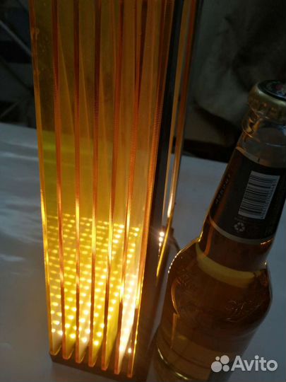 Декоративная Стоечка под бутылочки