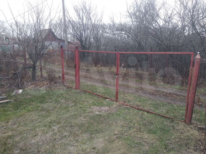 Дом 30 м² на участке 6 сот.