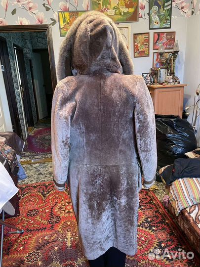 Шуба мутоновая с капюшоном