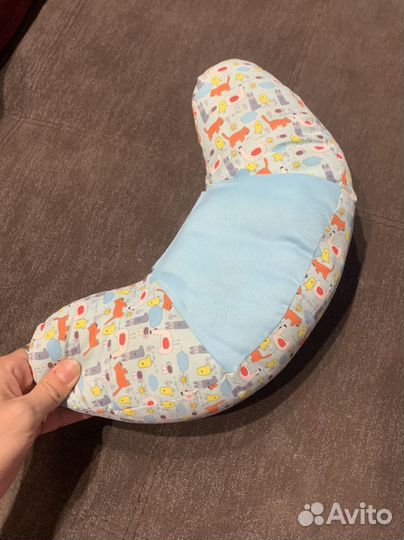 Автомобильная подушка для ребенка
