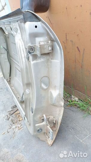 Дверь на Audi 80 Б3