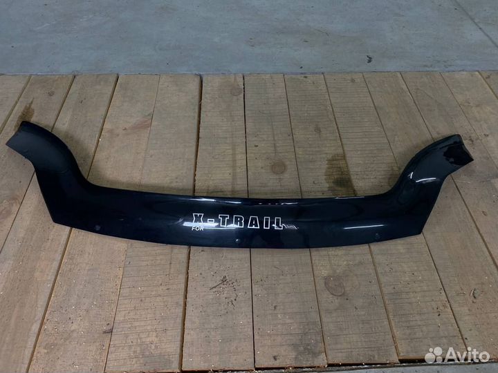 Дефлектор капота Nissan X-Trail