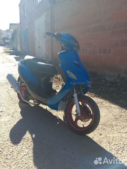 Скутер в отличном состоянии