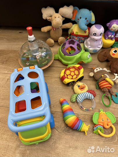 Развивающие интерактивные игрушки от 0 до 3 лет