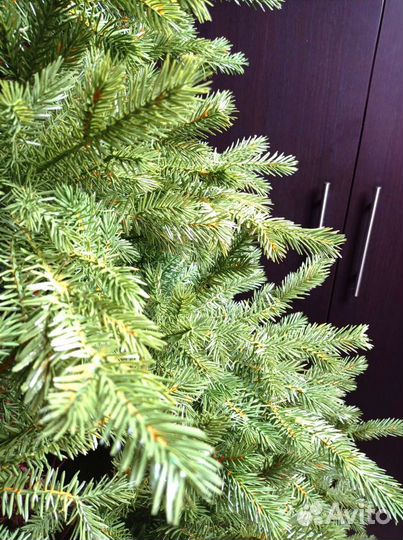 Ель искусственная 240см литая премиум